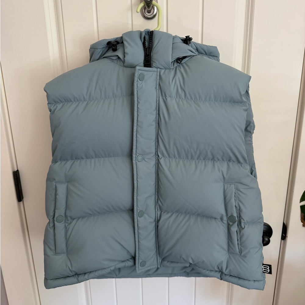 The Super Puff shorty vest, excellent condition